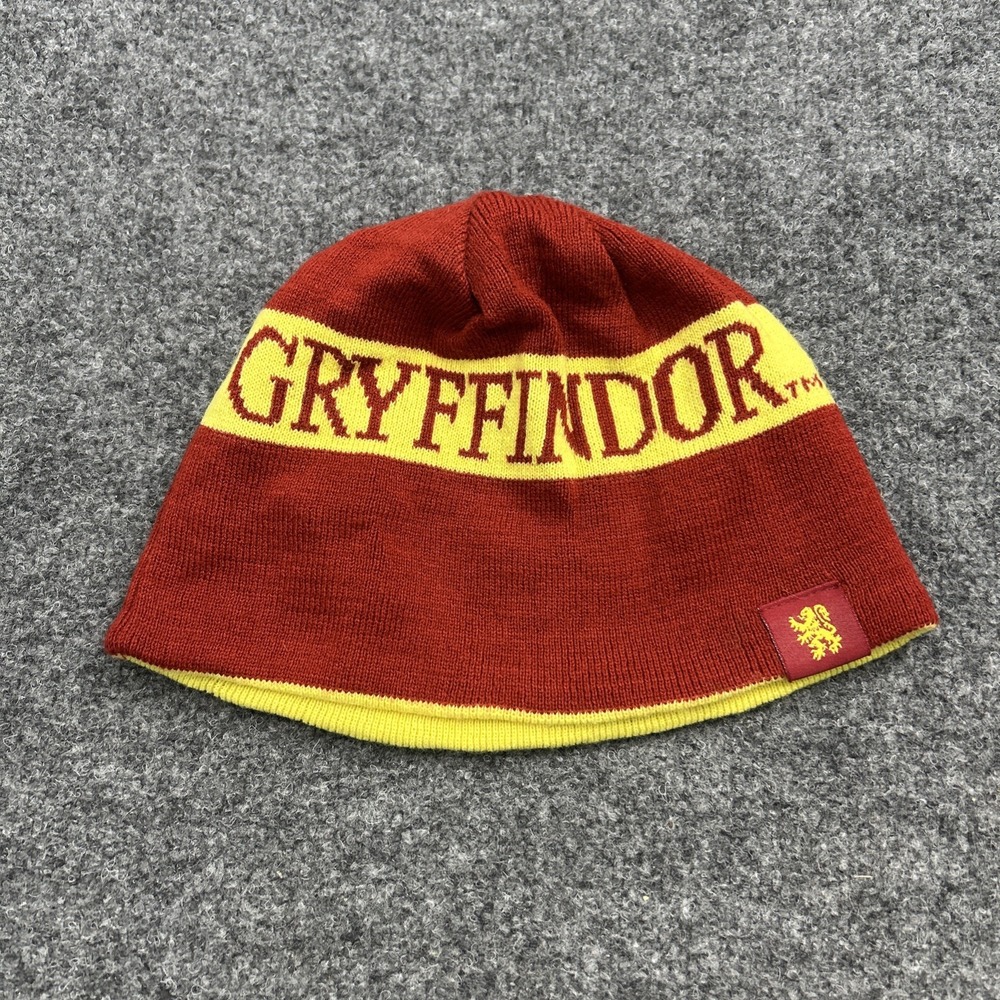 Harry Potter Gryffindor Reversible Knit Beanie Hat Red Yellow Wizarding World